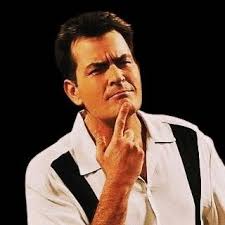 1002427032 Relacionamentos à Moda Charlie Harper: Amor, Ironia e a Arte de Fugir de Compromissos