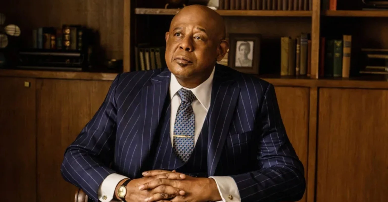 Godfather of Harlem não terá nova temporada e se despede em episódio especial de duas horas