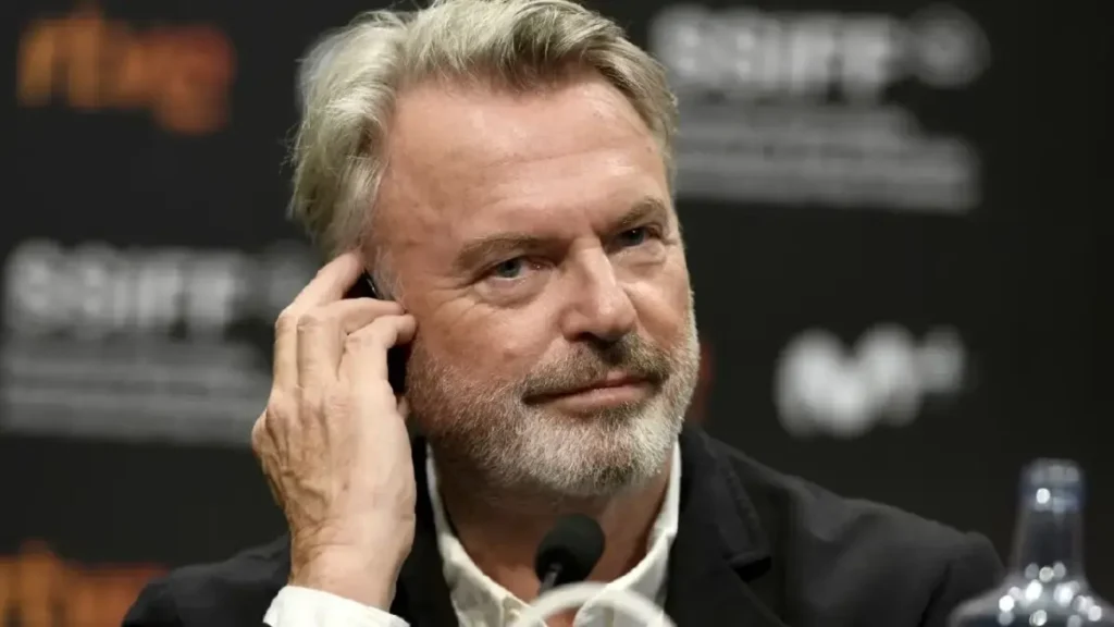 Sam Neill morre aos 78 anos vítima de pneumonia; família prepara despedida reservada